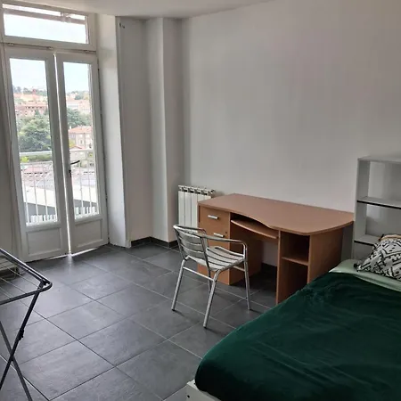 2 Avec Balcons Apartment *